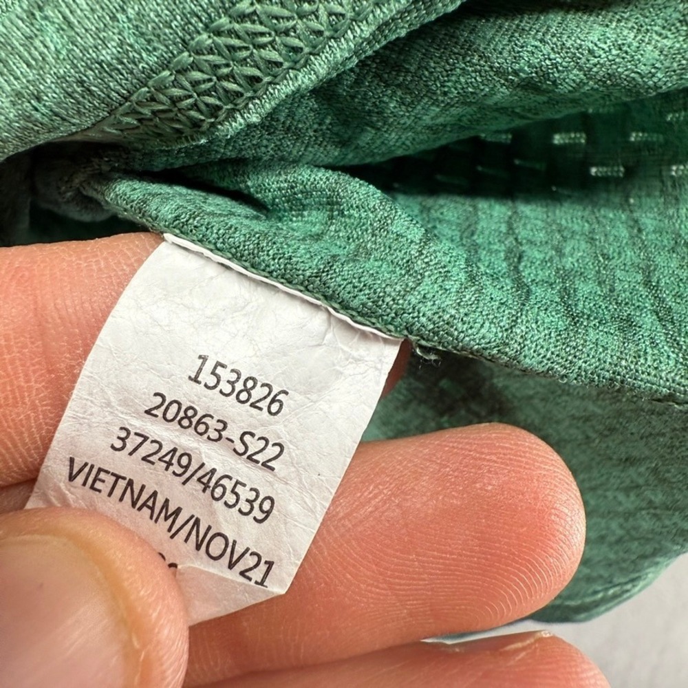 REI Co-op Midweight Base Layer Shirt men's Medium Green Quarter Zip Pullover - Picture 8 of 9